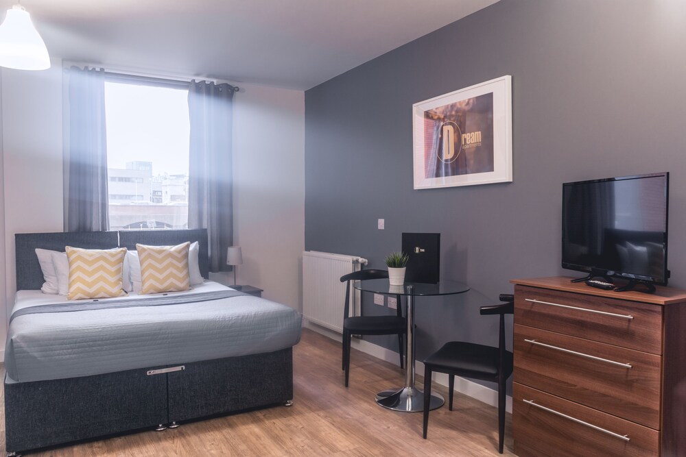 Studio - Guestroom