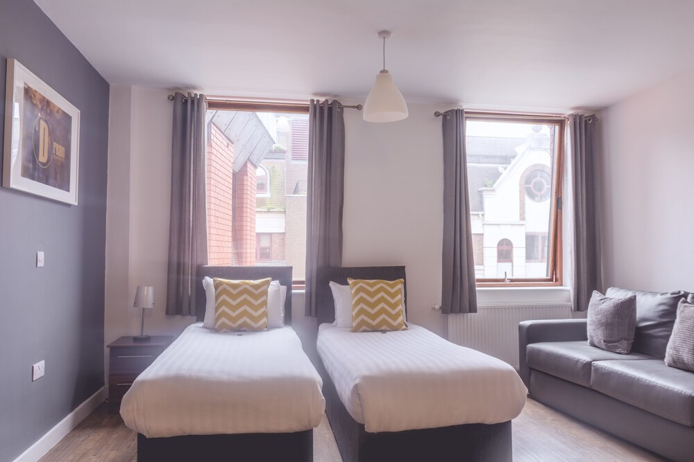 Studio (With Sofa Bed) - Guestroom