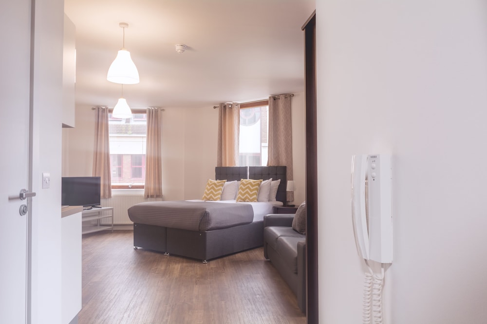 Studio (With Sofa Bed) - Guestroom