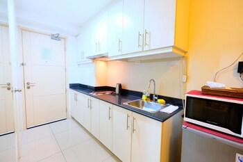 In-Room Kitchenette