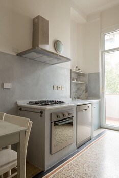 In-Room Kitchen