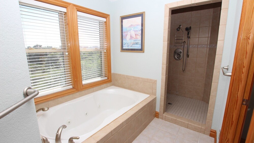 House, 6 Bedrooms, Patio (Bleu Dolphin at Duck) - Featured Image