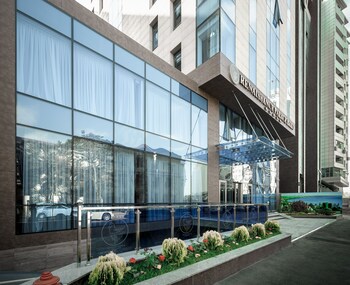 Hotel Front
