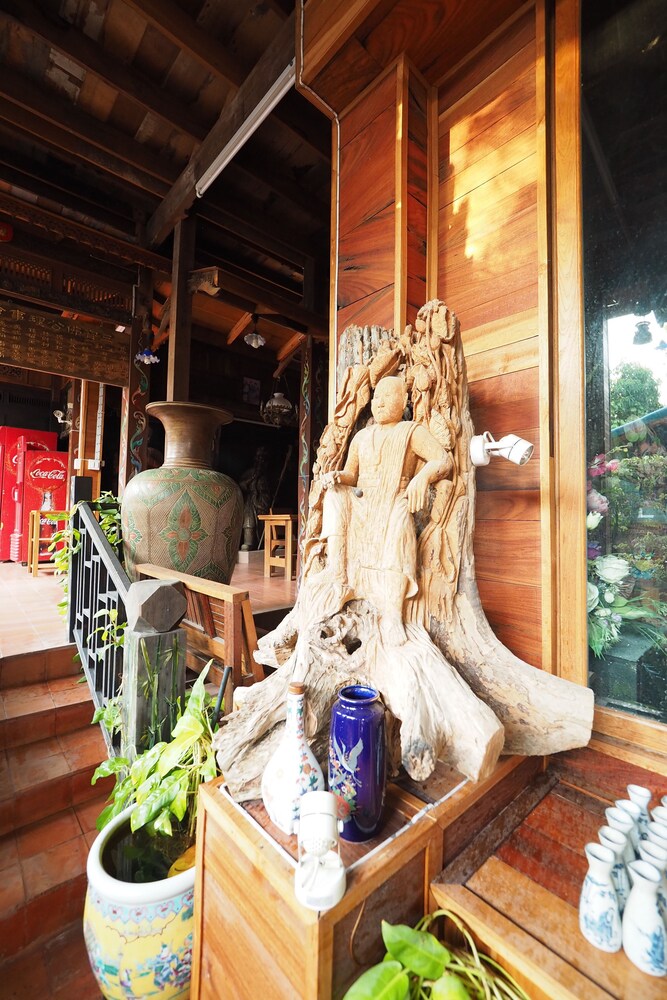 รายละเอียดการตกแต่งภายใน