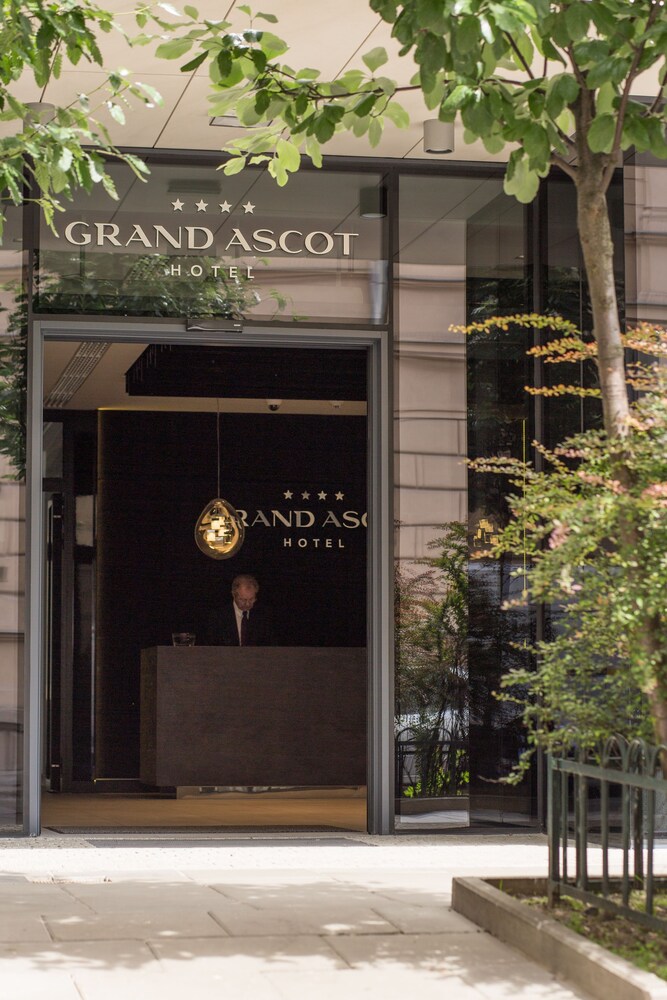 Hotellets inngangsparti