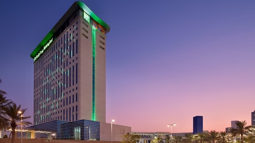 Holiday Inn Dubai Festival City, an IHG Hotel