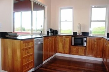 Symphony House - 2 Bedrooms - In-Room Kitchen