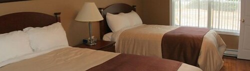 Luxury Chalet, 2 Bedrooms - Guestroom