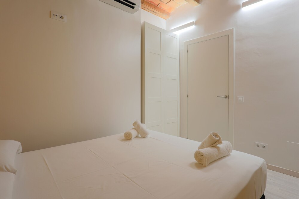 Apartment, 3 Bedrooms (1242) - Guestroom
