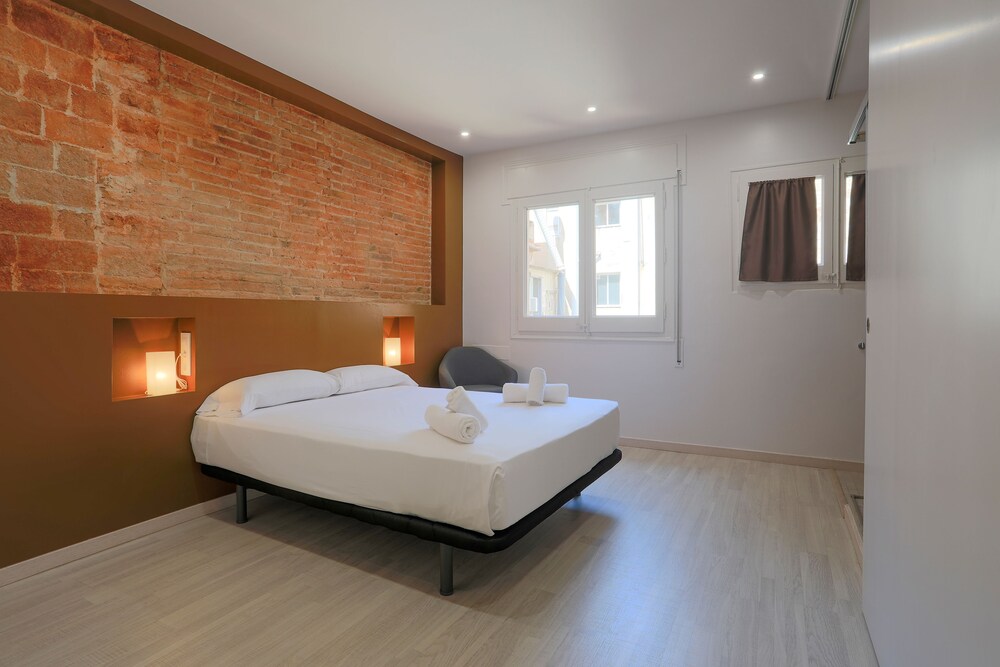 Apartment, 3 Bedrooms (1242) - Guestroom