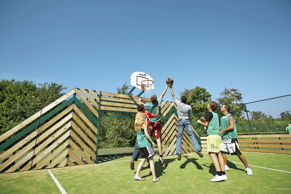 Sportplatz
