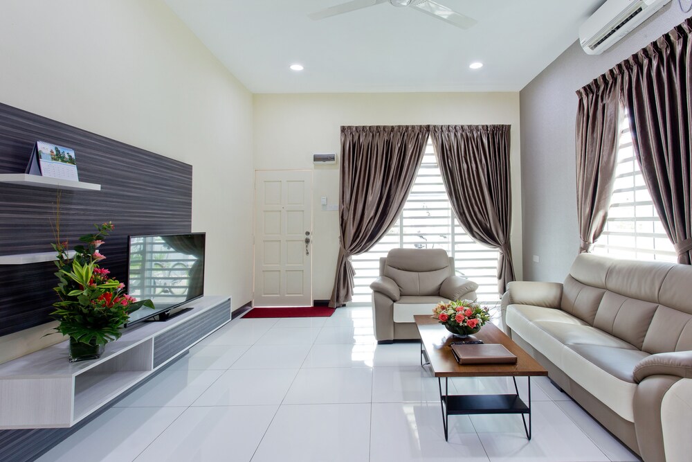 ห้องนั่งเล่น (บ้านพัก, 3 ห้องนอน (Phrase 1))