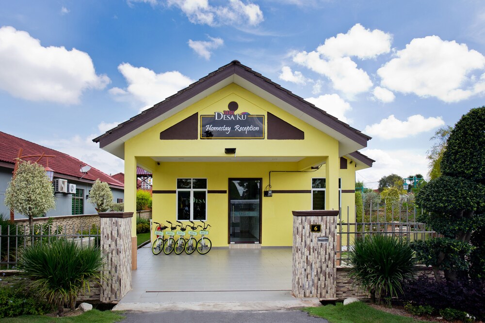 ด้านหน้าของโรงแรม
