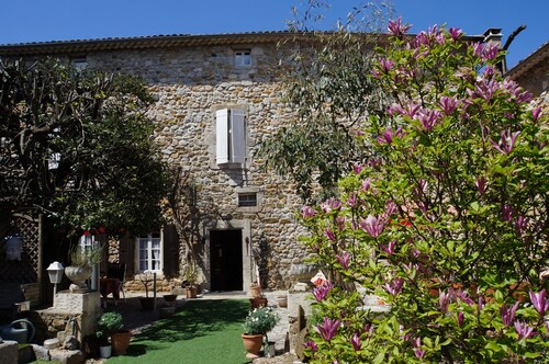Hotel le Manoir du Raveyron