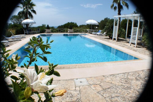 SALENTO: PANORAMIC VILLA WITH POOL. S. GIOVANNI TOWER. UGENTO. OFFER 10% JULY