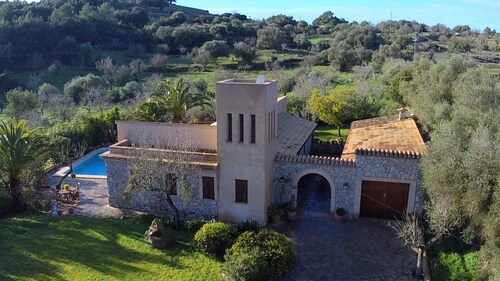 Charming finca - 800m to Artà with views of San Salvador, pool, air conditioning