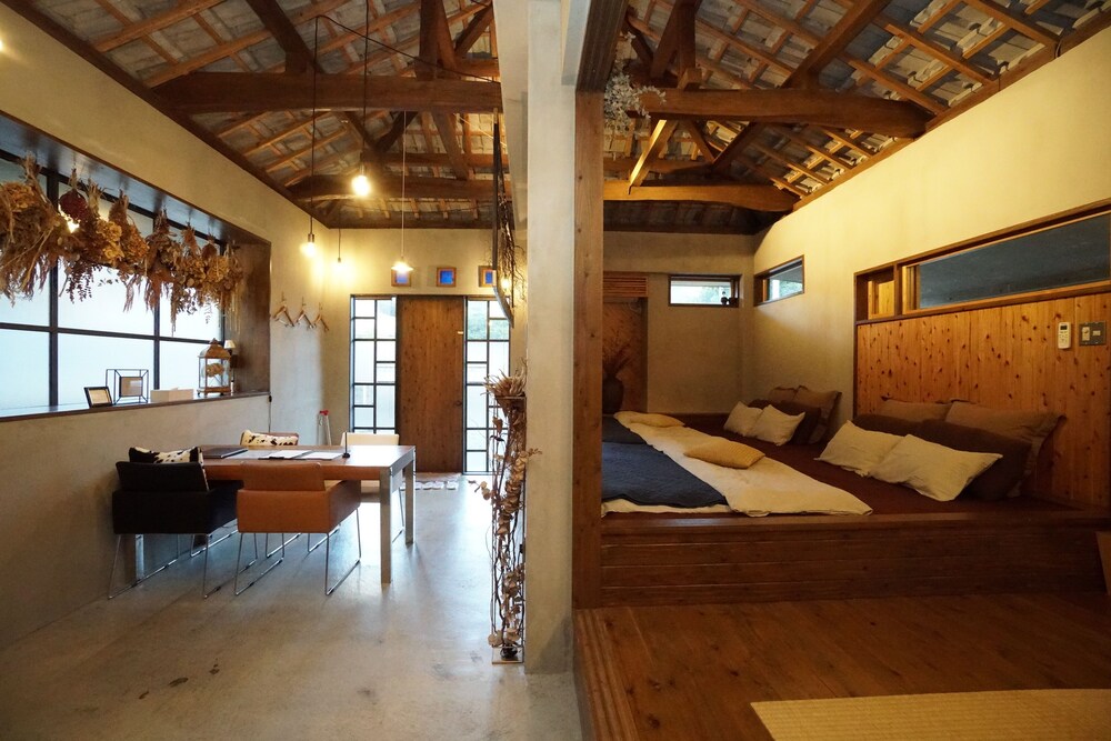 Villa, 2 Double Beds - Living Area