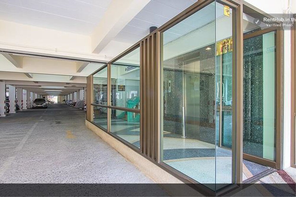 Pintu Masuk Dari Dalam