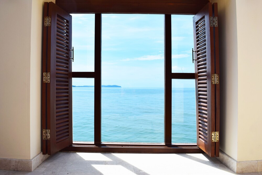Guestroom View