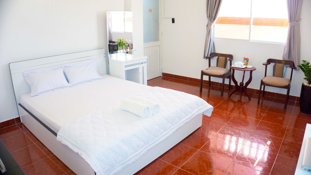 Studio - Guestroom