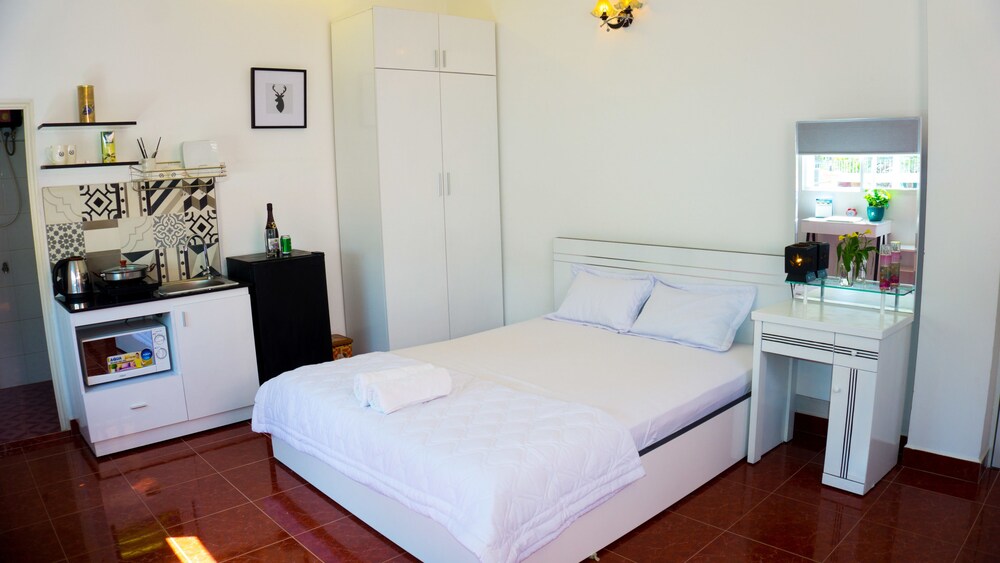 Studio - Guestroom