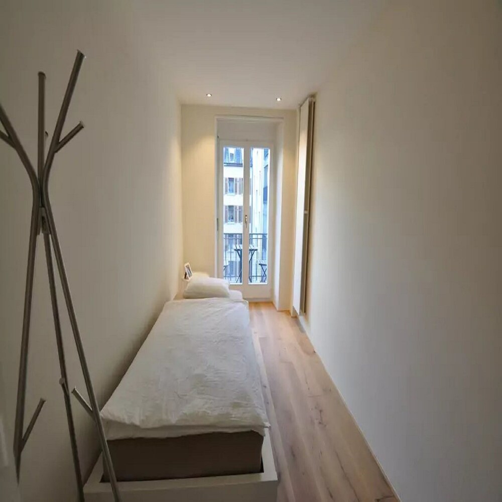 Zimmer (Apartment)
