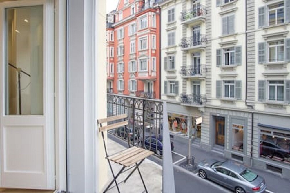 Zimmer (Weisshorn 2, 3 Bedroom Apartment)