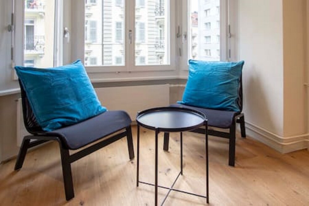 Zimmer (Weisshorn 2, 3 Bedroom Apartment)