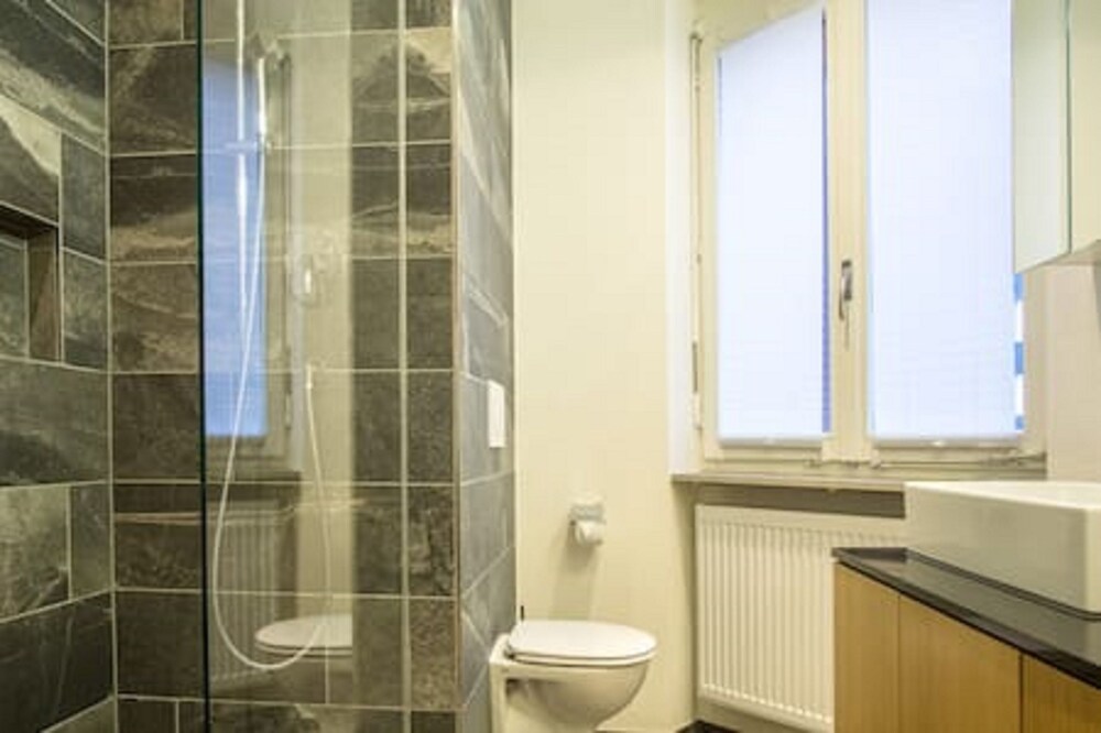 Zimmer (Weisshorn 2, 3 Bedroom Apartment)