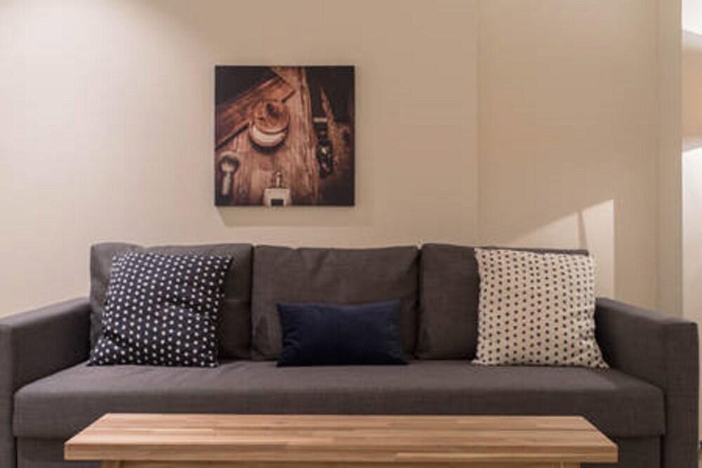Zimmer (Dufour - City Center Studio)