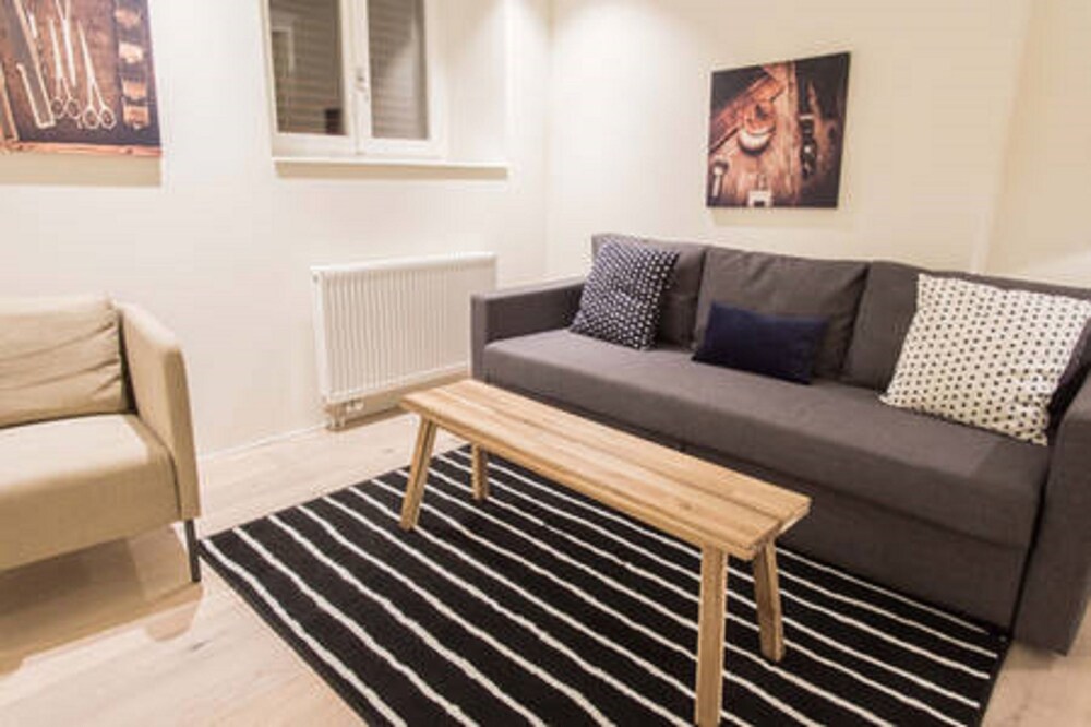 Zimmer (Dufour - City Center Studio)