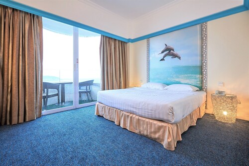 Warwick Hotel