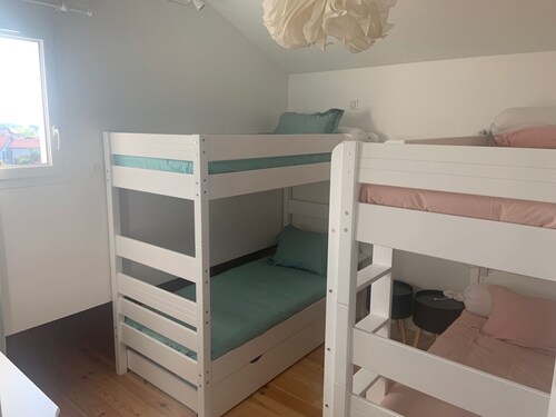 VILLA 12 pers climatisée 2KM PLAGES ,PISCINE CHAUFFEE INT /EXT