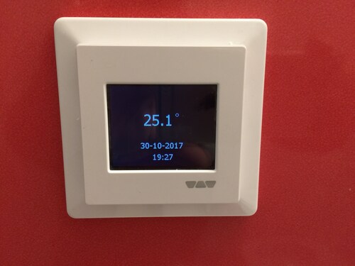 Appartement T2 bis avec parking privatif, aux pieds des pistes, refait à neuf.