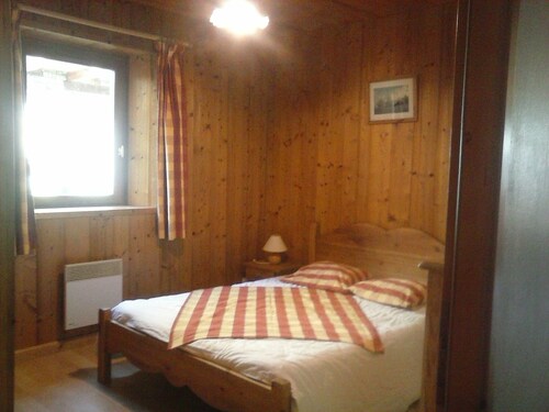 APPARTEMENT DE CARACTERE TOUT CONFORT,VILLAGE TYPIQUE DE BONNEVAL SUR ARC