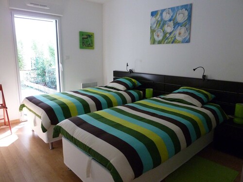appartement avec jardin , 63 m2, proche plage et ville, calme et clos