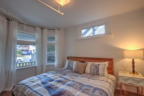 A TRUE HOME- Blocks to Kits Beach and 4th Ave, minutes from downtown and UBC