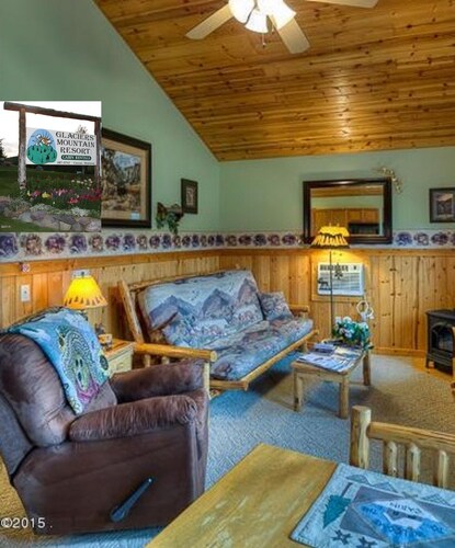ROCKY MOUNTAIN CABIN – BEAUTIFUL PRIVATE SETTING, 6 MILES TO GLACIER PARK