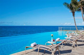 Infinity Pool