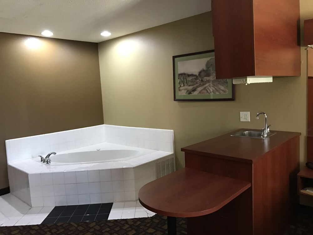 Jetted Tub