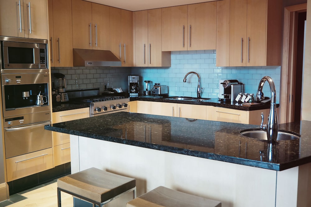 In-Room Kitchen