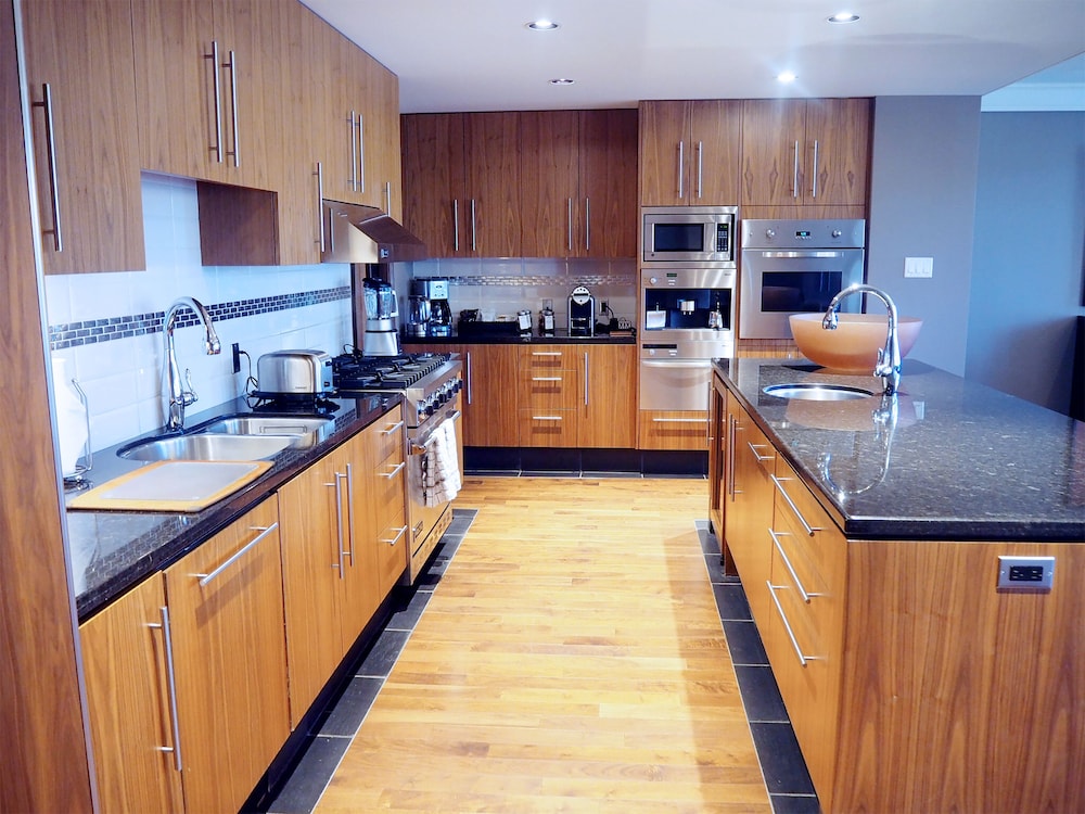 In-Room Kitchen