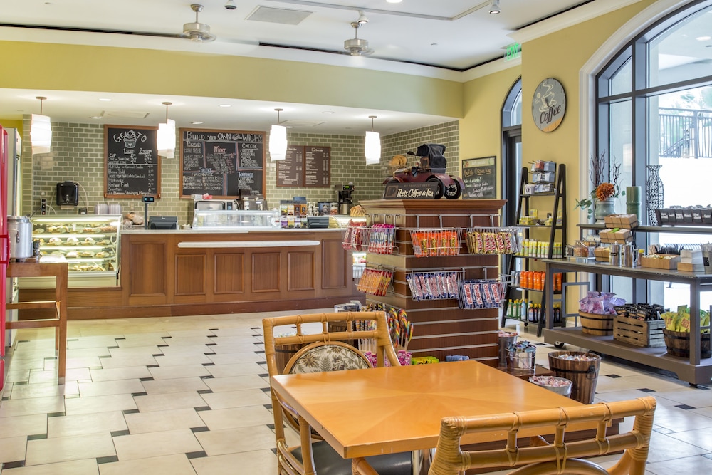 Snack Bar