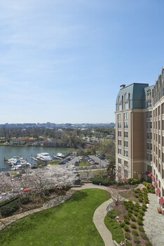 Guestroom View