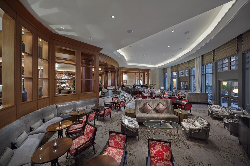 Hotel Lounge