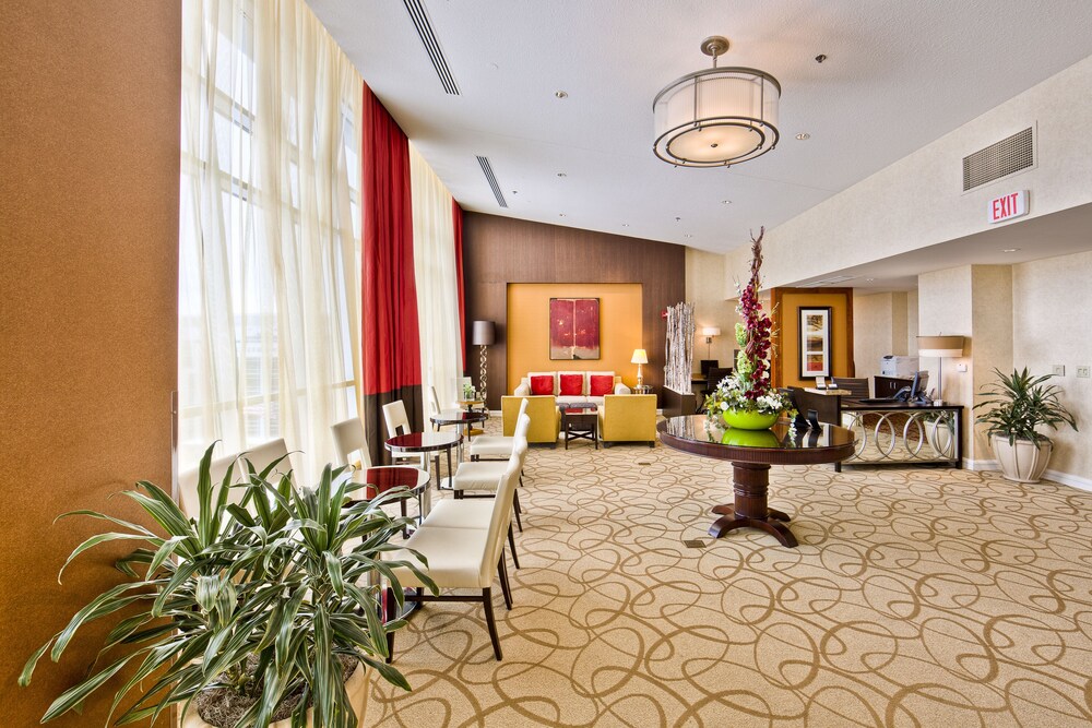 Executive Lounge