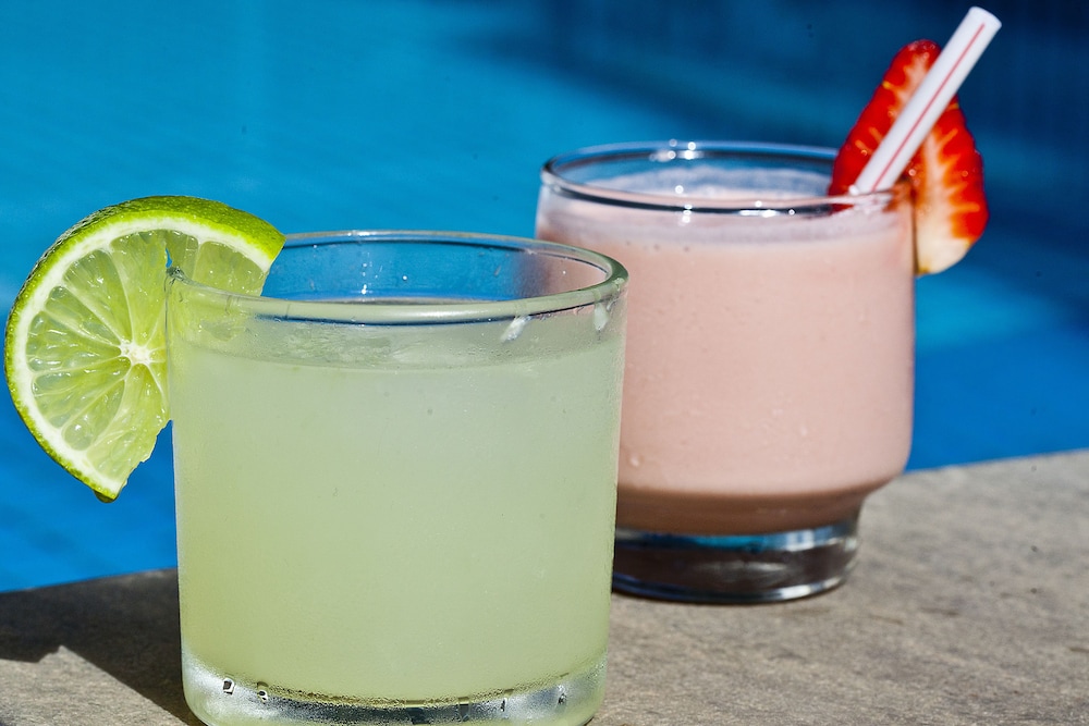 Poolside Bar