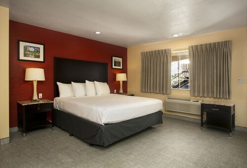 The Yosemite Inn