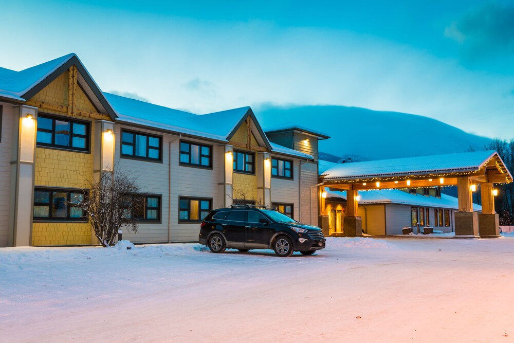 Hotel Front