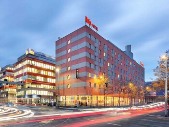 Hotel Front - Evening/Night